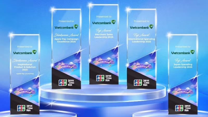 5 giải thưởng Vietcombank nhận được tại hội nghị JCB Việt Nam 2026.