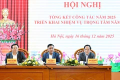 Các đồng chí chủ trì hội nghị Ban Chỉ đạo 35 Trung ương. (Ảnh: THỦY NGUYÊN )