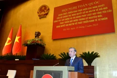 Tổng Bí thư Tô Lâm phát biểu chỉ đạo Hội nghị toàn quốc quán triệt, triển khai thực hiện Nghị quyết số 66-NQ/TW và Nghị quyết số 68-NQ/TW của Bộ Chính trị, ngày 18/5. (Ảnh: ĐĂNG KHOA)