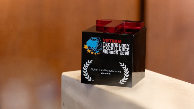 Vinamilk là doanh nghiệp sữa duy nhất của Đông Nam Á được vinh danh tại hạng mục Chuyển đổi số-Sản xuất thực phẩm tại ATEA 2025. (Ảnh: BTC)