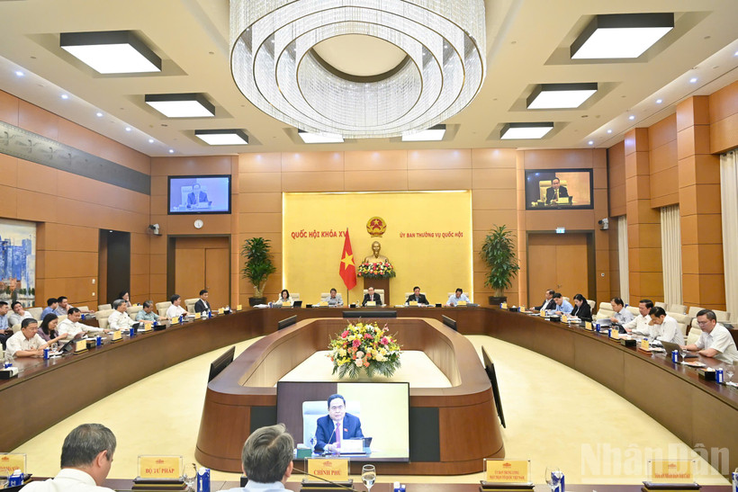 Quang cảnh phiên họp Ủy ban Thường vụ Quốc hội tuần qua tại Nhà Quốc hội. (Ảnh: DUY LINH)