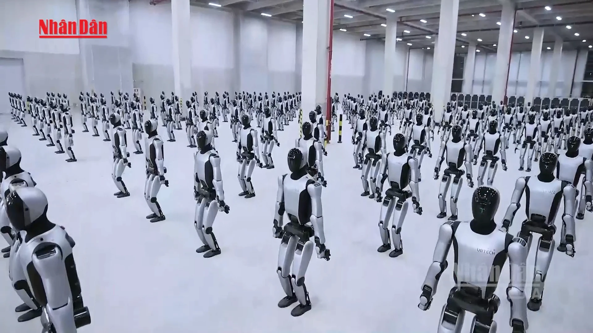 Trung Quốc sắp cấp mã định danh cho mọi robot hình người