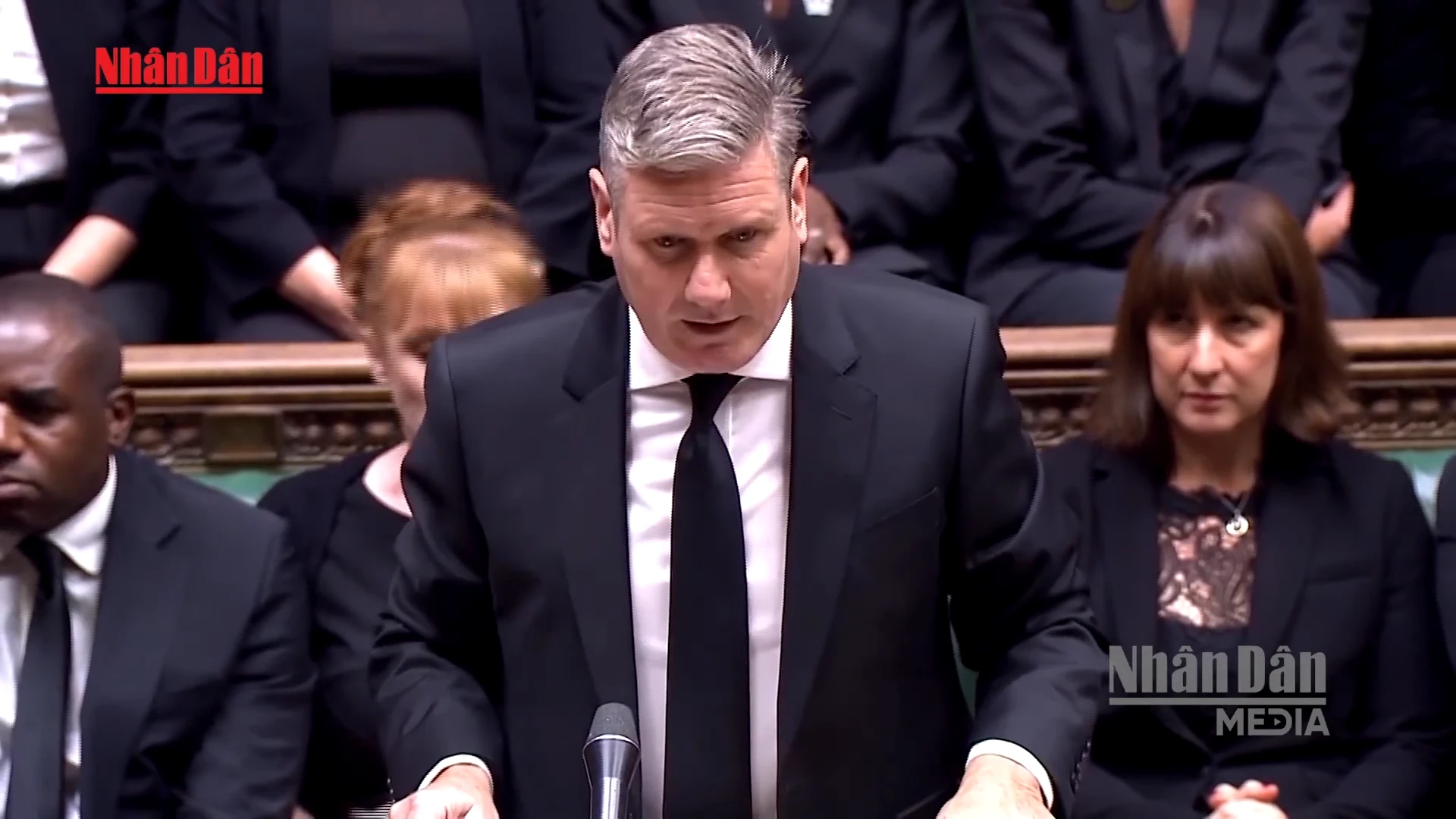 Thủ Tướng Anh Keir Starmer Đối Mặt Áp Lực Từ Bê Bối Bổ Nhiệm Đại Sứ