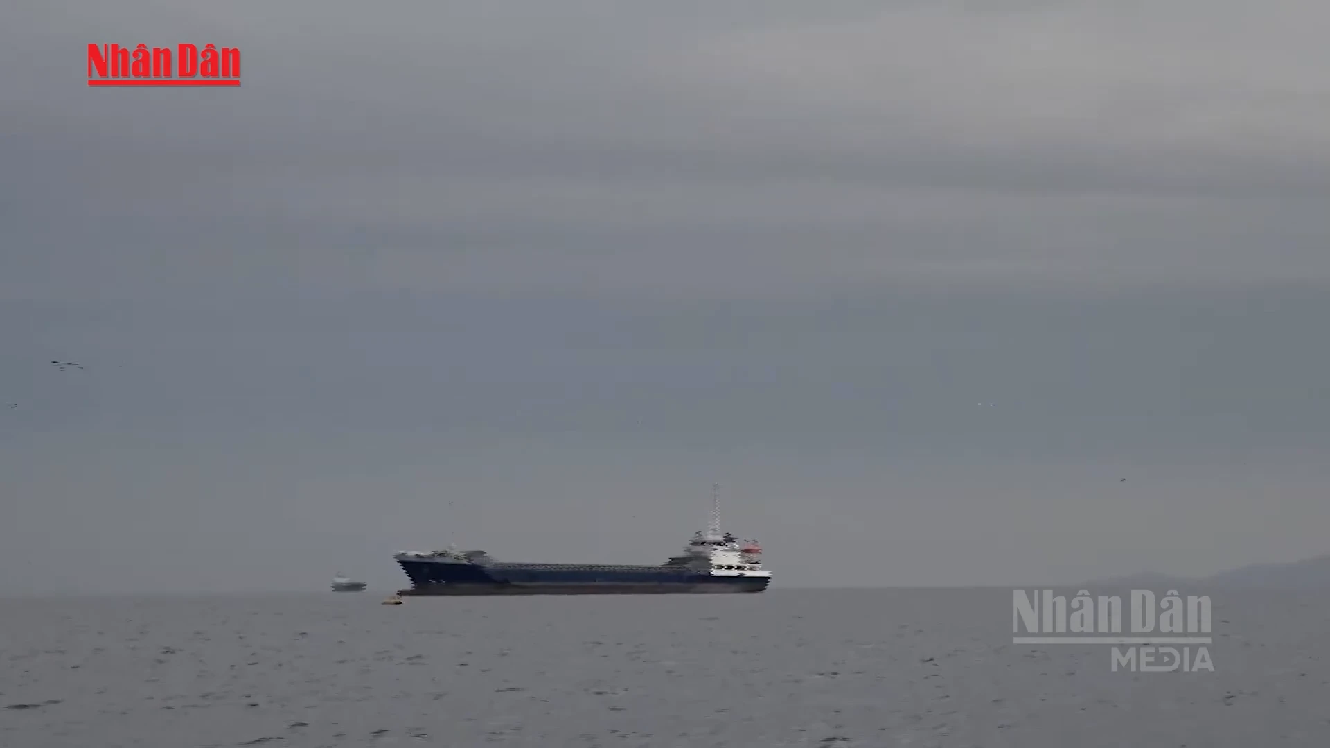 Iran Mở Lại Eo Biển Hormuz, Yêu Cầu Mỹ Dỡ Phong Tỏa Cảng Biển