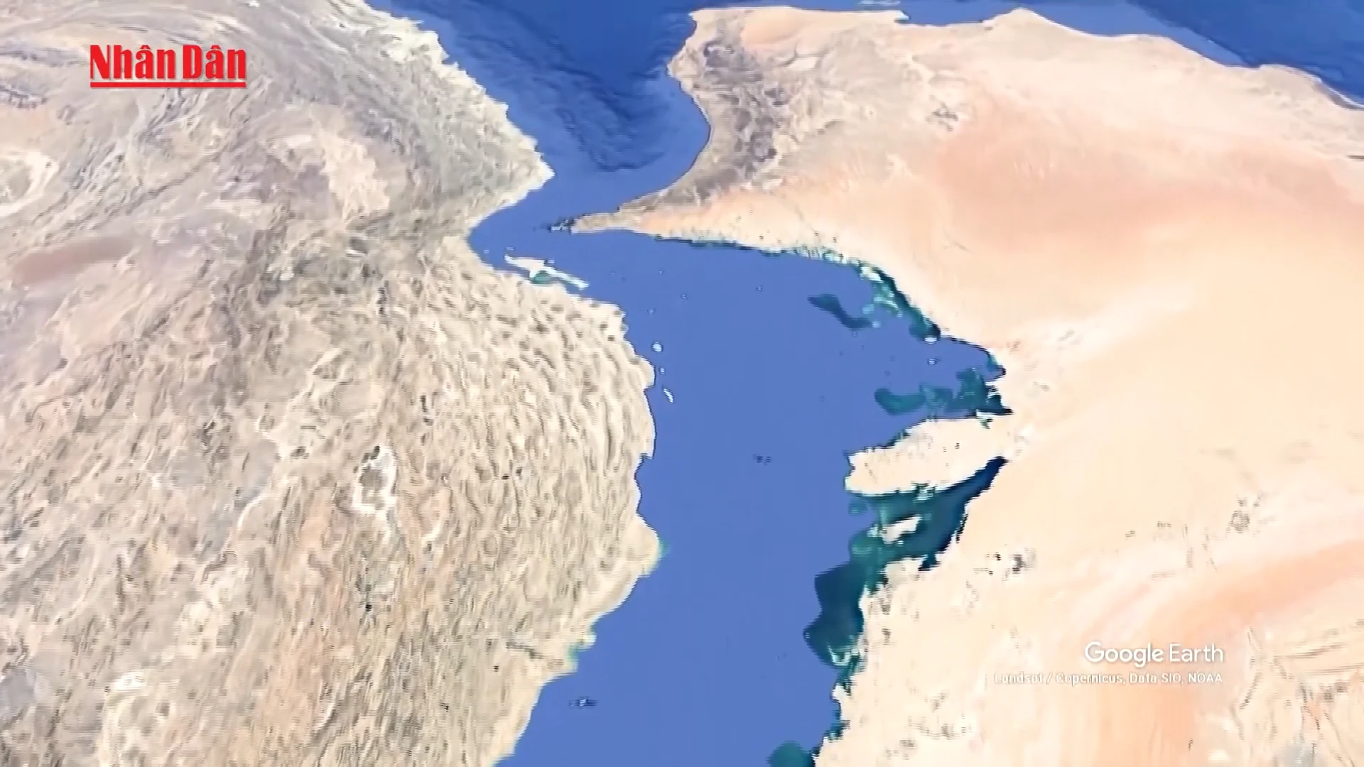 Tổng thống Mỹ Donald Trump tuyên bố eo biển Hormuz sẽ sớm mở cửa trở lại