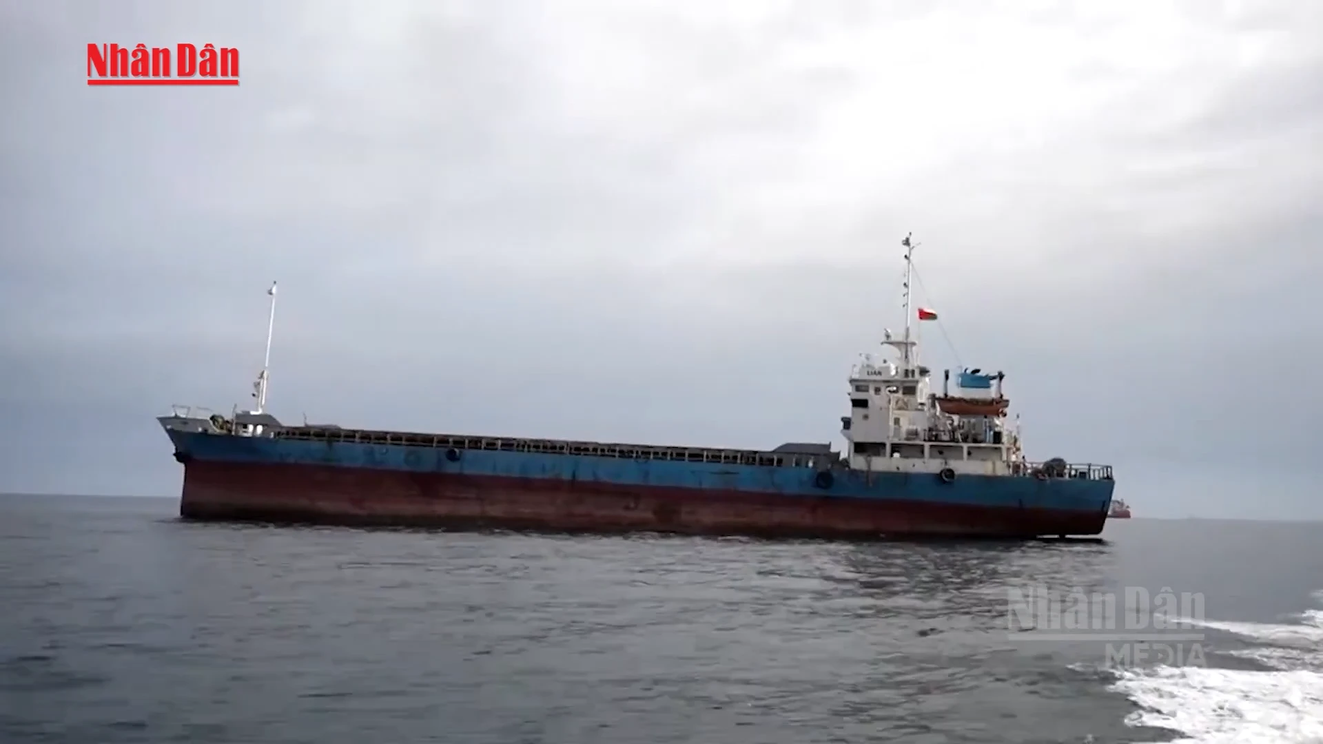 Iran gia tăng sức ép tại eo biển Hormuz, các nước Vùng Vịnh lo ngại