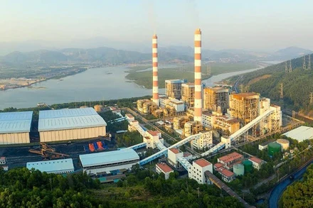 Toàn cảnh Công ty Cổ phần Nhiệt điện Quảng Ninh. 