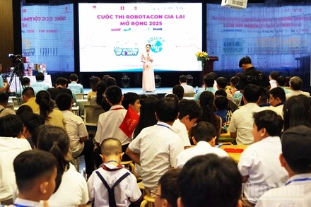 Quang cảnh buổi lễ khai mạc.