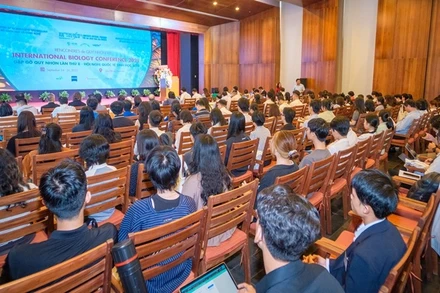 Hội nghị có sự tham dự của nhiều nhà khoa học trên thế giới.