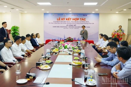 Toàn cảnh buổi lễ.