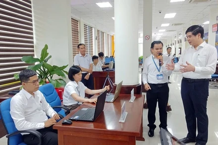 Với quyết tâm chính trị cao và sự vào cuộc đồng bộ của các cấp, các ngành, tỉnh Gia Lai mới đang từng bước hoàn thiện bộ máy hành chính cơ sở.