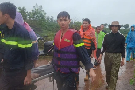 Lực lượng cứu hộ tìm thấy nạn nhân lúc 10 giờ 15 phút ngày 1/9.