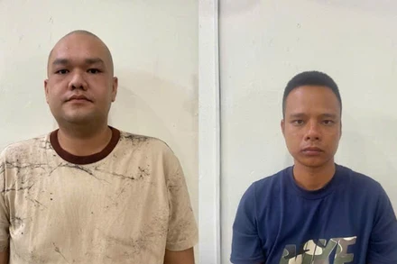 Các đối tượng Tùng và Trường tại cơ quan Công an.