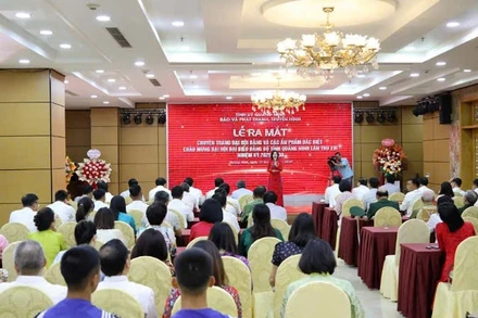 Quang cảnh Lễ ra mắt Chuyên trang Đại hội và các ấn phẩm đặc biệt chào mừng Đại hội Đảng bộ tỉnh Quảng Ninh.