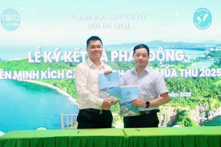 Các doanh nghiệp hợp tác và phát động liên minh kích cầu du lịch Cô Tô mùa thu 2025. 