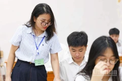 Tại Kỳ thi tuyển sinh vào lớp 10 năm học 2025-2026 của Hà Nội (Ảnh: ĐẠI THÂNG)