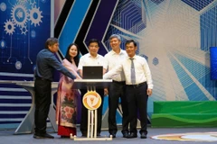 Quảng Nam phát động đẩy mạnh chương trình chuyển đổi số trong các cơ quan hành chính tại địa phương. (Ảnh: ĐÌNH TĂNG)
