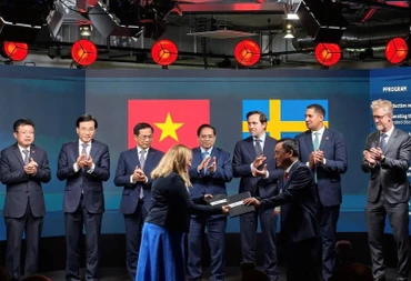 Vietnam Airlines và Scandinavian Airlines thỏa thuận hợp tác liên danh nhằm tăng cường kết nối hàng không giữa Việt Nam và khu vực Scandinavia (gồm Đan Mạch, Na Uy và Thụy Điển).