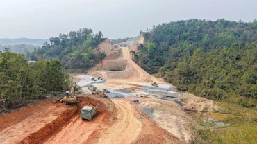 Tuyến cao tốc Đồng Đăng-Trà Lĩnh được kỳ vọng mở ra tương lai mới cho vùng đất quê hương Cách mạng Cao Bằng.