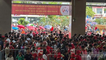  Dịp Quốc khánh 2/9 (từ ngày 21/8 đến hết ngày 2/9), Hà Nội Metro đã vận chuyển an toàn gần 1,8 triệu lượt hành khách trên 2 tuyến đường sắt đô thị.