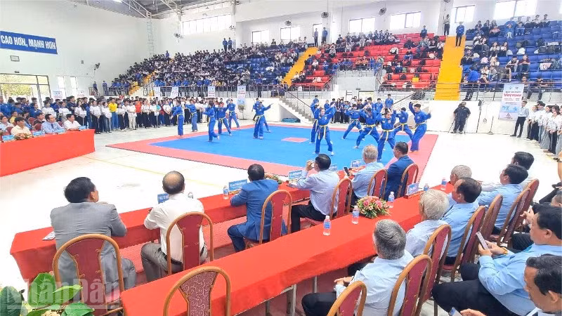 Lễ khai mạc Giải vô địch Vovinam sinh viên toàn quốc sáng 19/10. 