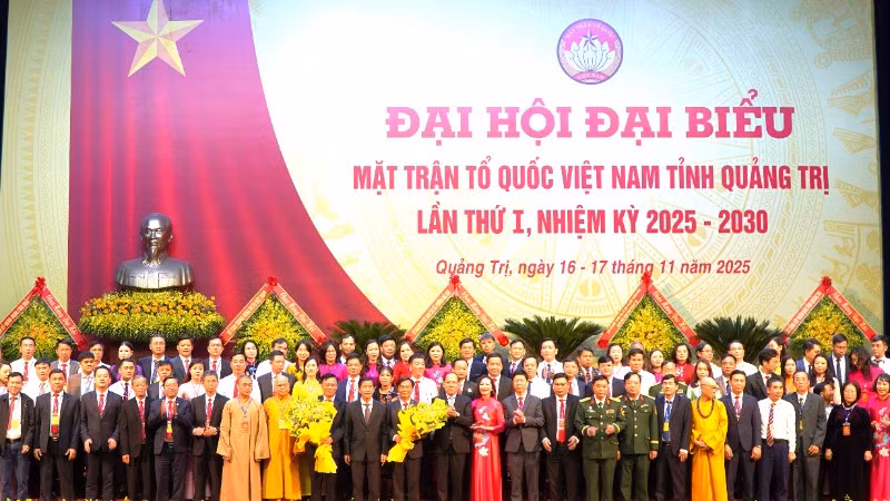 anh-9-ra-mat-9005.jpg