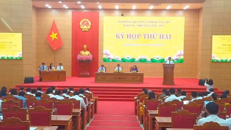 Kỳ họp thứ 2 Hội đồng nhân dân tỉnh Quảng Trị khóa IX thông qua nghị quyết điều chỉnh Chương trình phát triển nhà ở giai đoạn 2021-2030.
