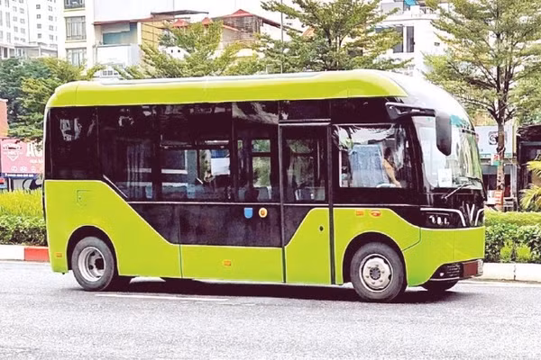 Hình ảnh phương tiện dự kiến sử dụng để khai thác dịch vụ xe đưa đón học sinh tại Quảng Ninh.