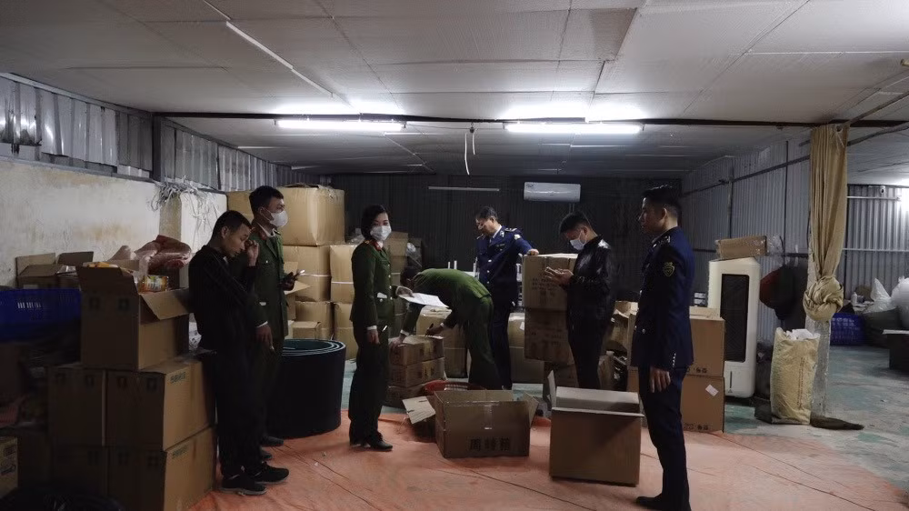 Kiên quyết xử lý, thu hồi và tiêu hủy các sản phẩm vi phạm là biện pháp mạnh tay nhằm thanh lọc thị trường, bảo vệ quyền lợi chính đáng của người tiêu dùng.