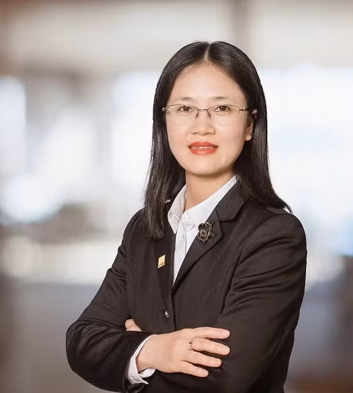 ba-do-thu-hang-giam-doc-cap-cao-bo-phan-nghien-cuu-tu-van-savills-ha-noi.jpg