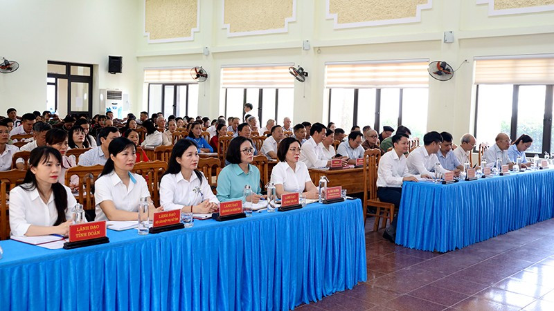 Các đại biểu dự hội nghị. anh-1-2.jpg