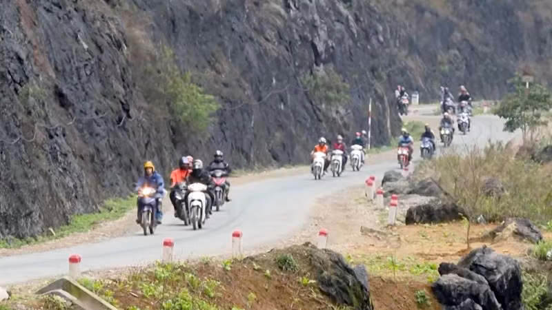 Cung đường du lịch đến các xã vùng cao Đồng Văn, Lũng Cú của tỉnh Tuyên Quang được nhiều du khách lựa chọn khám phá. 