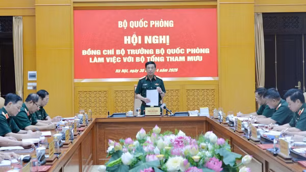 Đại tướng Phan Văn Giang phát biểu chỉ đạo tại hội nghị.