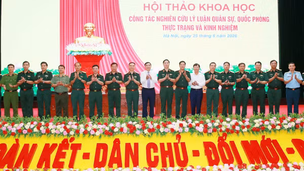Đại biểu tại hội thảo.