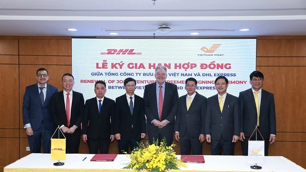  Thắt chặt hợp tác chiến lược trong chuyển phát nhanh quốc tế