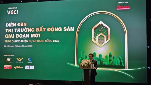 Thị trường bất động sản Việt Nam đang bước vào một giai đoạn phát triển mới, với nhiều thời cơ, thách thức đan xen.