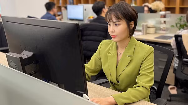 Chị Vũ Thị Hạnh, chuyên gia AI tại Trung tâm Dịch vụ dữ liệu và Trí tuệ nhân tạo Viettel.