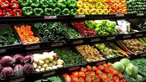 Một khảo sát của Nielsen năm 2023 cho thấy 86% người tiêu dùng Việt sẵn sàng trả thêm tiền cho các sản phẩm thân thiện môi trường. Ảnh | PV