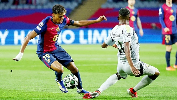 Yamal trở thành một siêu sao hàng đầu thế giới khi còn tuổi teen. Ảnh | REUTERS