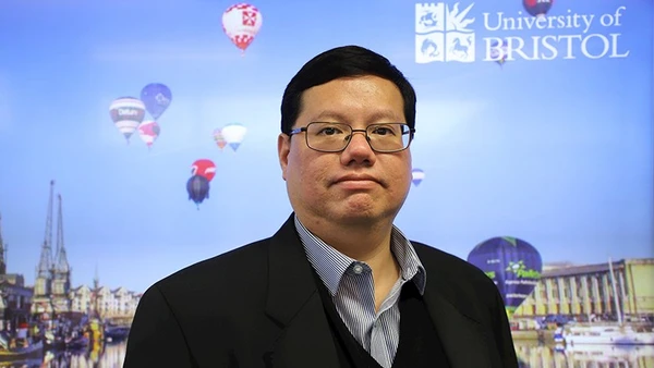 TS Hồ Quốc Tuấn