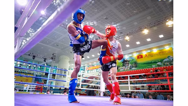 Muay Việt Nam (đỏ) áp đảo huy chương tại Giải vô địch châu Á 2025. Ảnh | IFMA