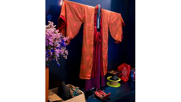 Tác phẩm cổ phục của nhóm Kinh Bắc Legacy và họa sĩ Cao Việt Nguyễn trưng bày trong Hội thảo khoa học về Trang phục - Cổ phục Thời Đinh. Nguồn ảnh | BHD