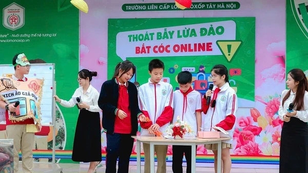 Chăm lo, bảo vệ thế hệ trẻ thông qua giáo dục kỹ năng sống và an toàn số.