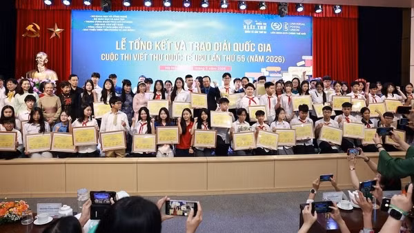 Lễ tổng kết và trao giải cuộc thi Viết thư quốc tế UPU lần thứ 55.