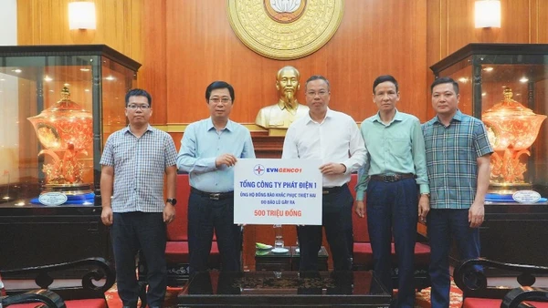 Tuổi Trẻ Evnhcmc Triển Khai Các Công Trình Gắn Với Chuyển Đổi Số, An Sinh Xã Hội Evngenco1 Trao Tặng 500 Triệu Đồng Ủng Hộ Đồng Bào Khắc Phục Thiệt Hại Do Bão Lũ.