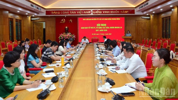 Quang cảnh hội nghị. (Ảnh: PHẠM CƯỜNG)