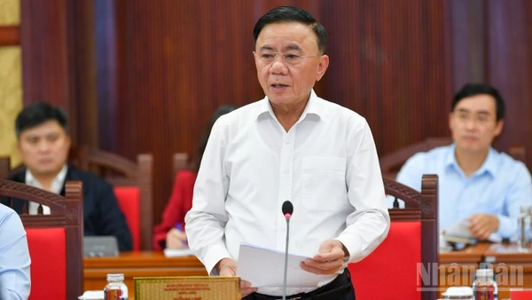 Đồng chí Trần Cẩm Tú, Ủy viên Bộ Chính trị, Thường trực Ban Bí thư. (Ảnh: THẾ ĐẠI)