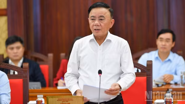 Đồng chí Trần Cẩm Tú, Ủy viên Bộ Chính trị, Thường trực Ban Bí thư. (Ảnh: THẾ ĐẠI)