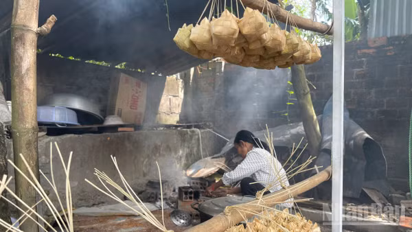 Bánh Kà Tum mang đậm dấu ấn văn hóa của người Khmer. (Ảnh: Hoàng Lê)