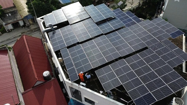 Hệ thống điện mặt trời áp mái được lắp đặt tại Lạng Sơn. (Ảnh: LÊ CHI)